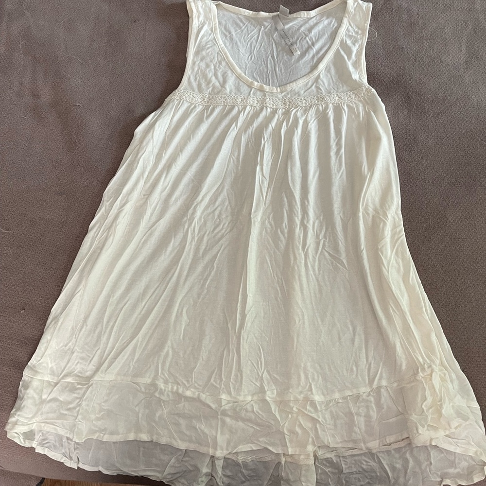 Lauren Conrad L flowing tunic tank top